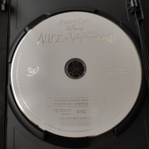 DVD | Disney's | Tim Burton's Alice in Wonderland - Picture 3 of 6